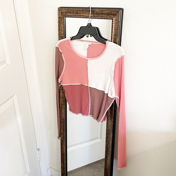 Full Tilt long sleeve top - Picture 1 of 3